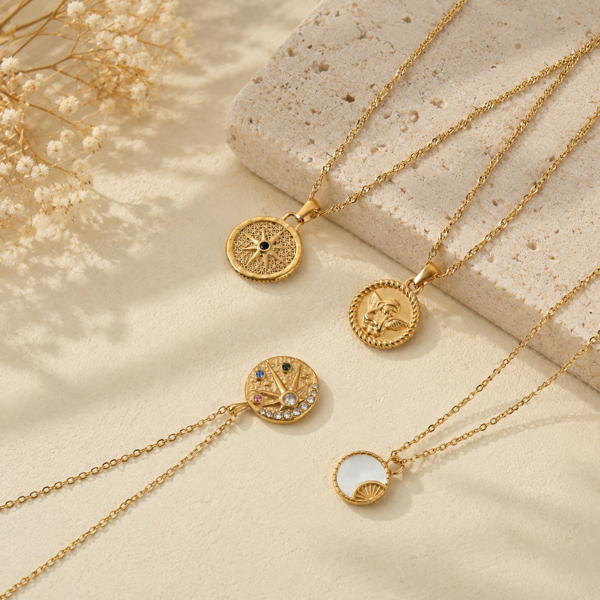 The North - Eight-Pointed Star Necklace
