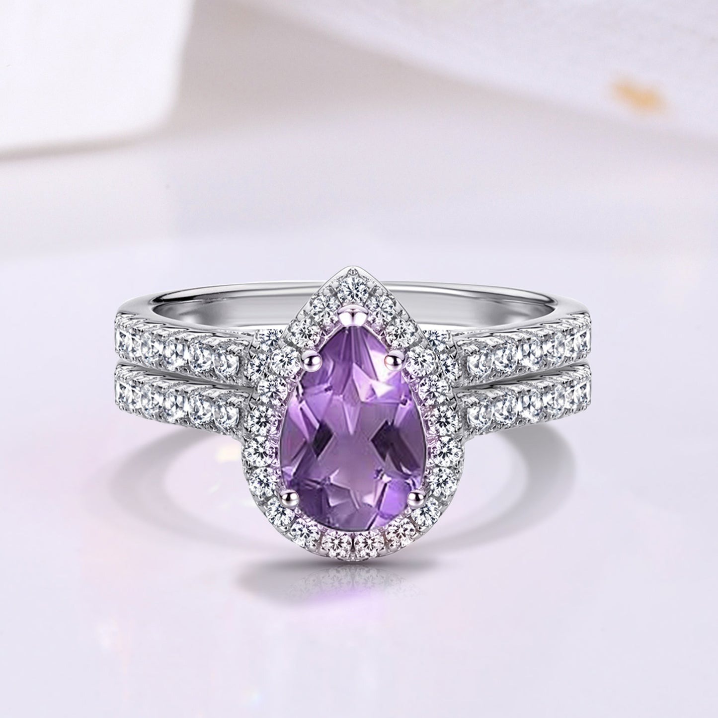 The Viara - Natural Amethyst Women Ring Set