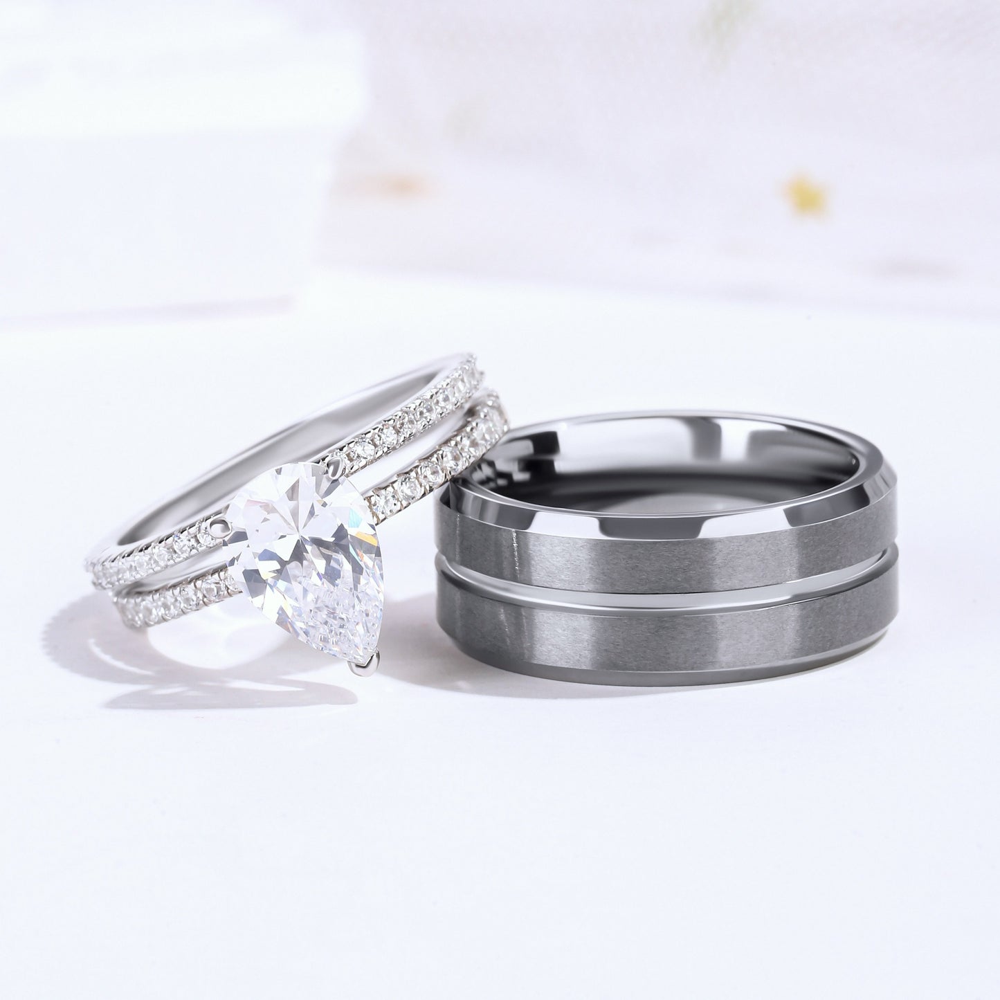The Pearvella - Wedding Rings for Couples