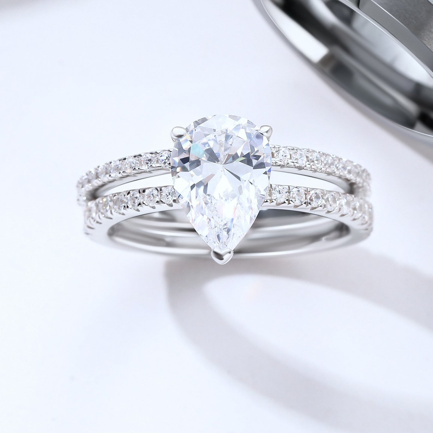 The Pearvella - 2 Ct. Pear Cut Women Wedding Ring Set