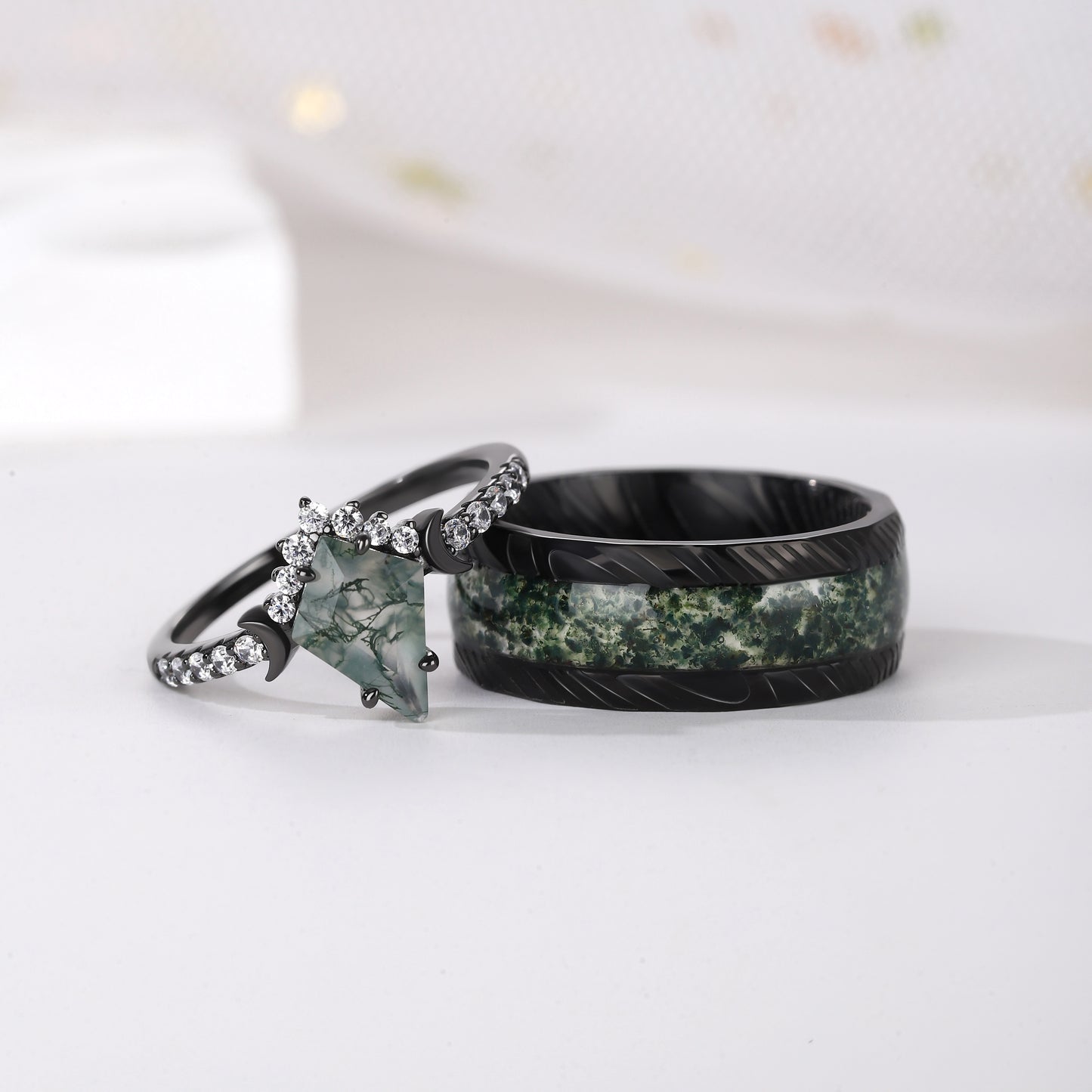 The Mossveil - Kite Cut Moss Agate Couple Ring Set