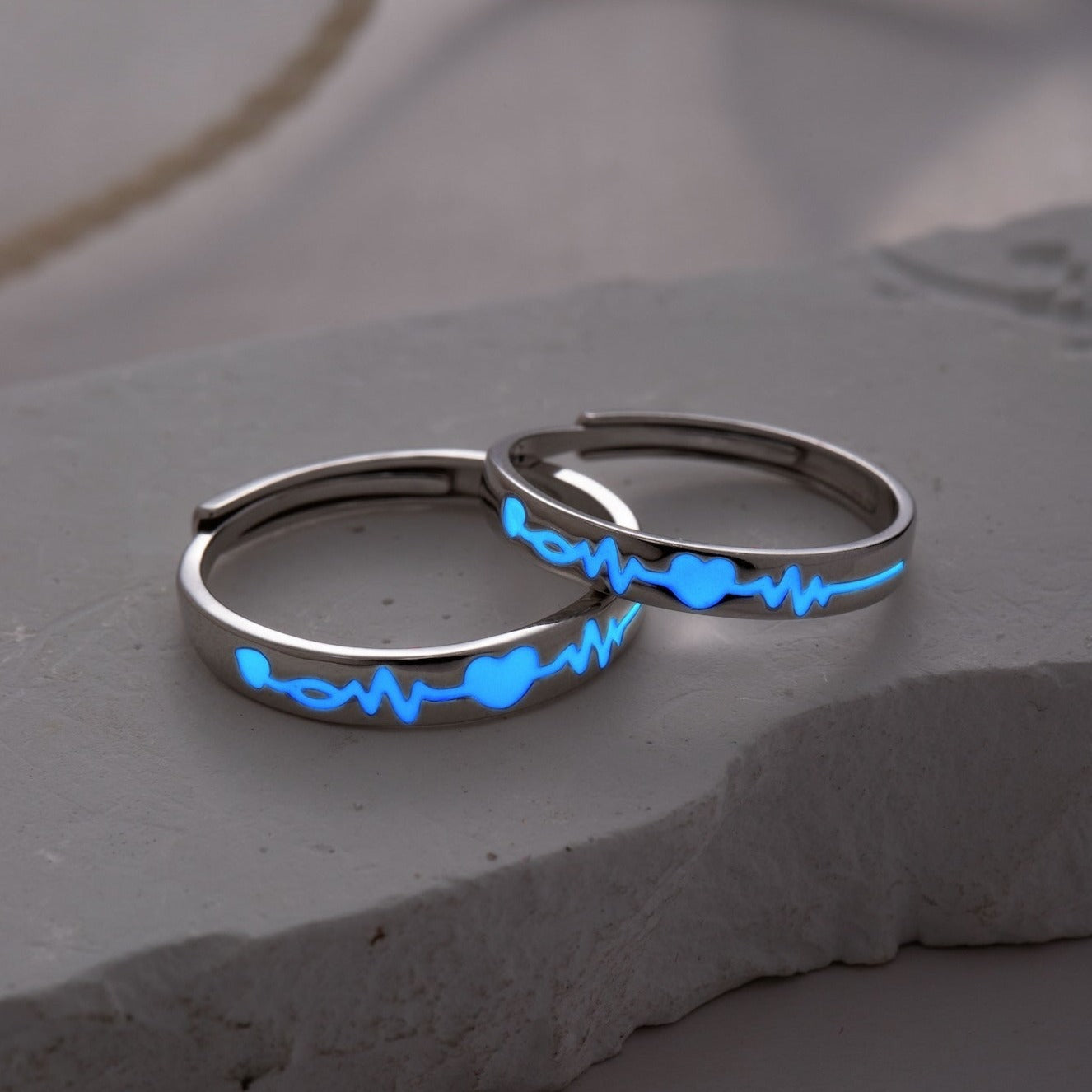 Glow in the Dark Heartbeat 925 Silver Couple Rings – Duostones