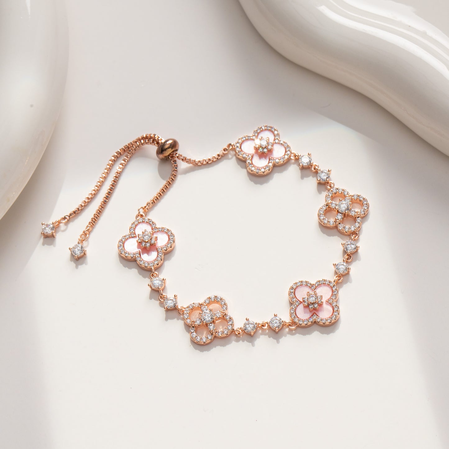 Elegant Clover Bracelet for Women