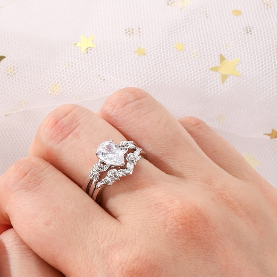 The Belora - Wedding Ring Set