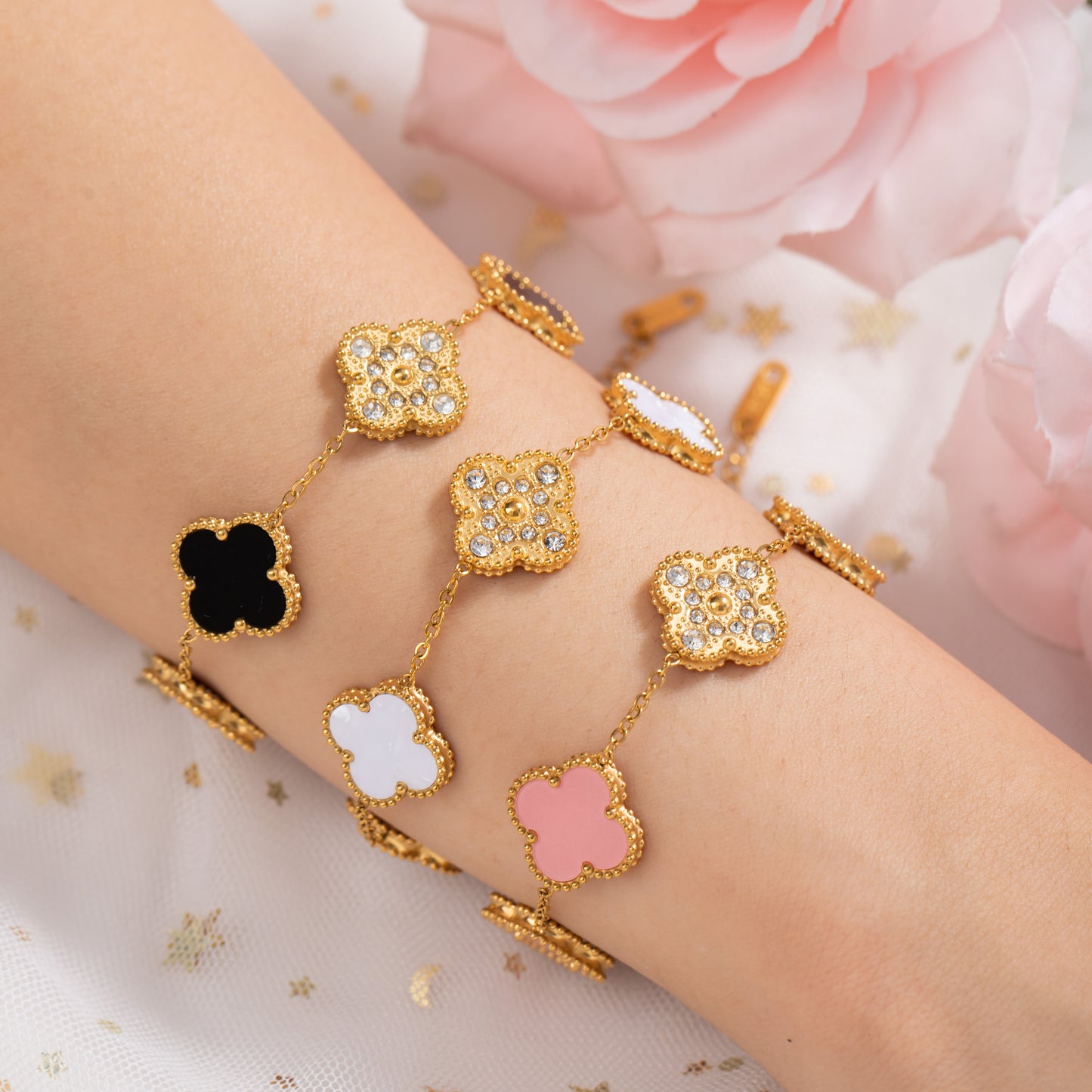 Good Luck Four-Leaves Clover Bracelet with Simulated Diamonds