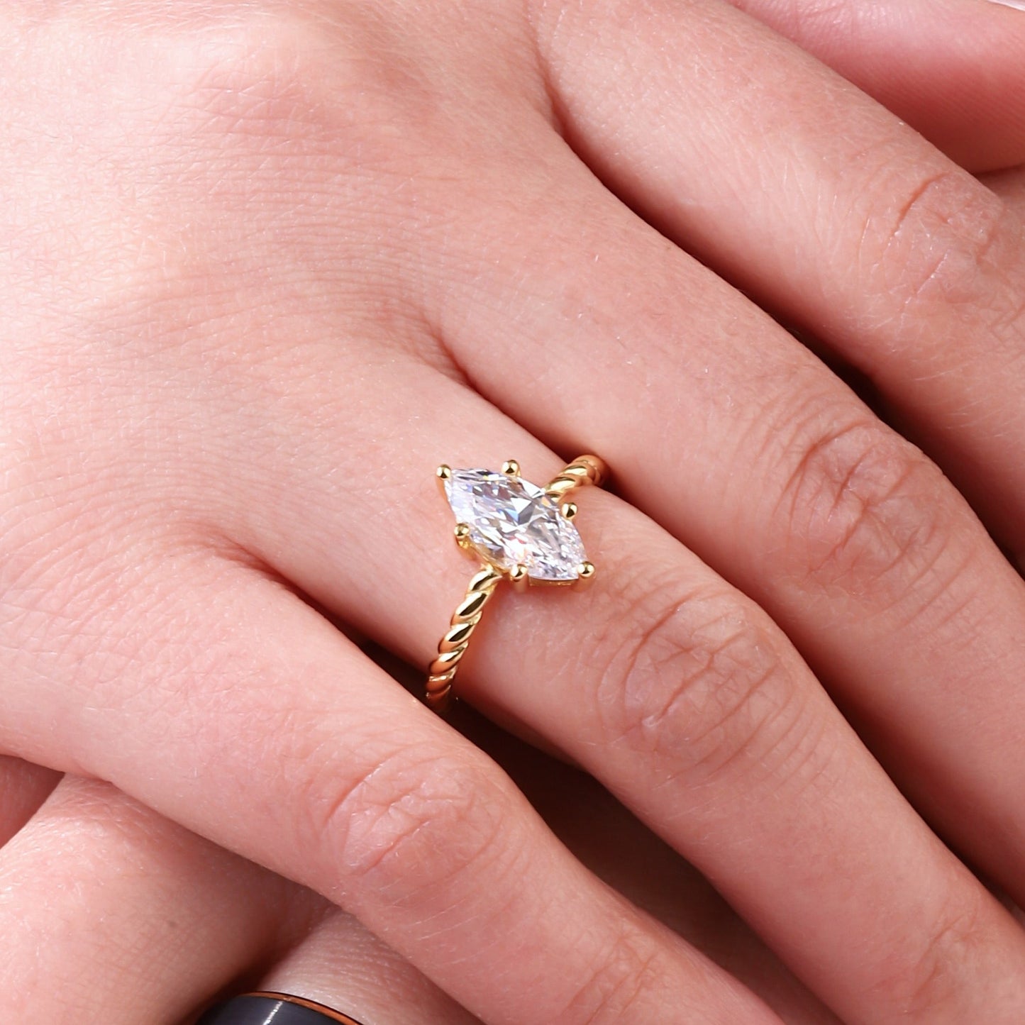 The Twistora - 1.5 Ct Marquise 18k Gold Plated Ring for Women