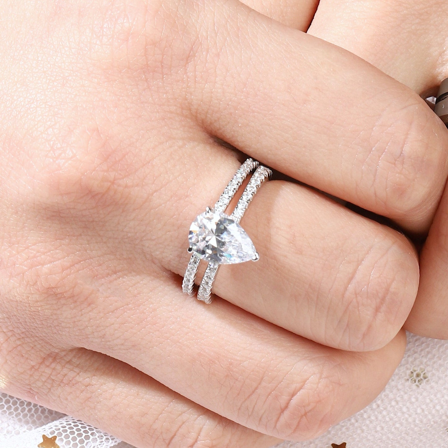 The Pearvella - 2 Ct. Pear Cut Women Wedding Ring Set