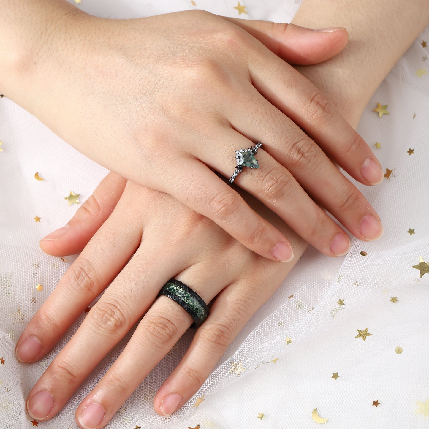 The Mossveil - Kite Cut Moss Agate Couple Ring Set
