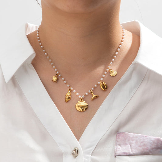 Shell & Pearls Beach Necklace