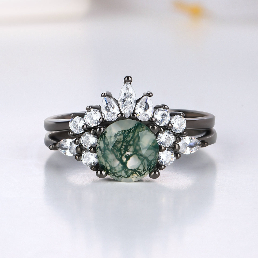 The Ultimate Guide to Moss Agate Rings: A Celebration of Nature and Elegance