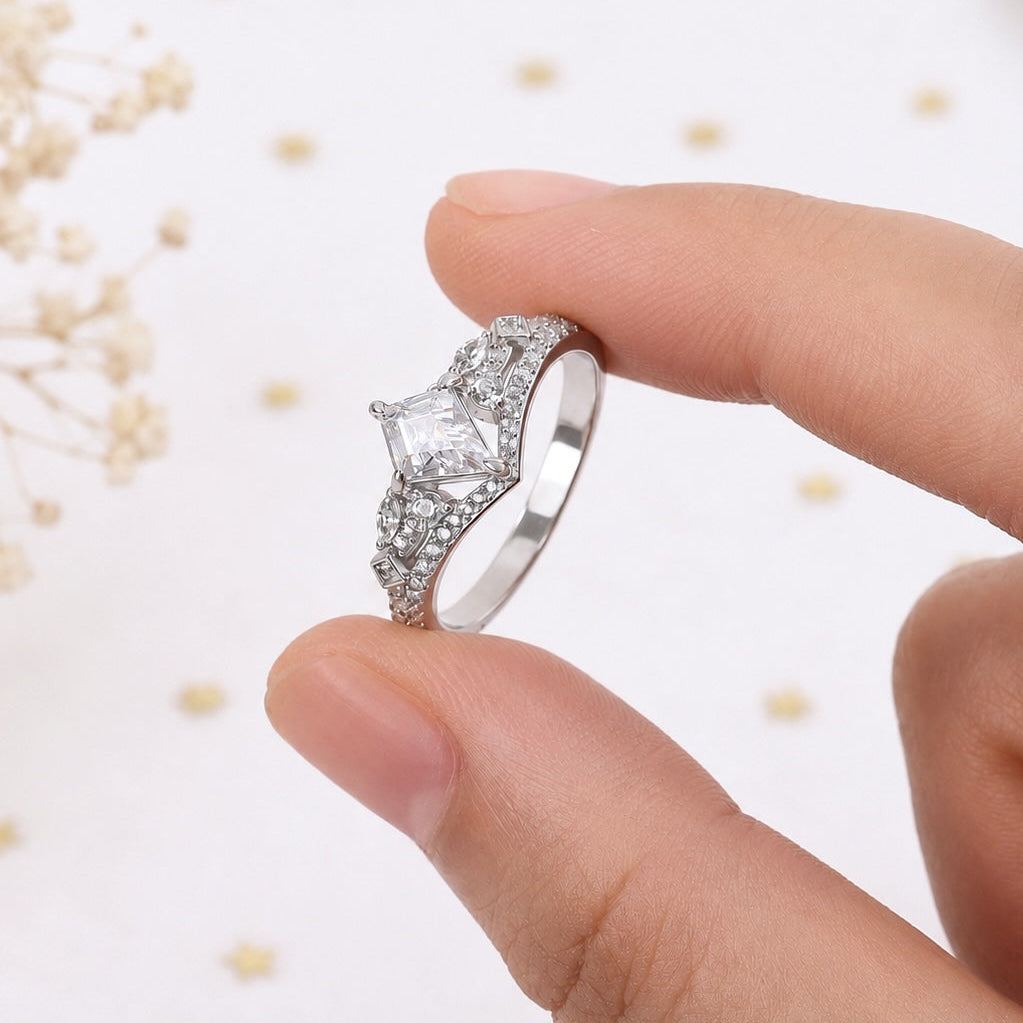 The Evernight - Kite Cut Women Ring