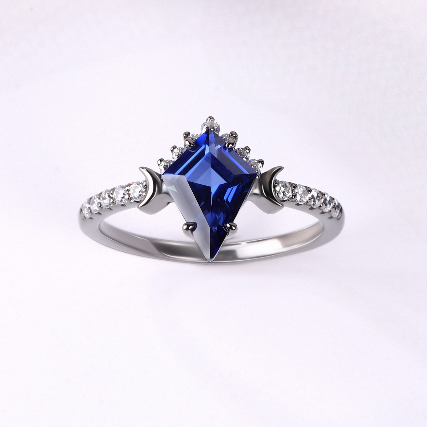 The Azuron - Blue Corundum Promise Ring
