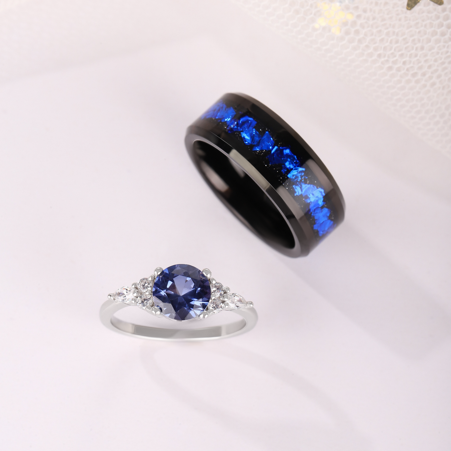 The Saphira - Couple Ring Set
