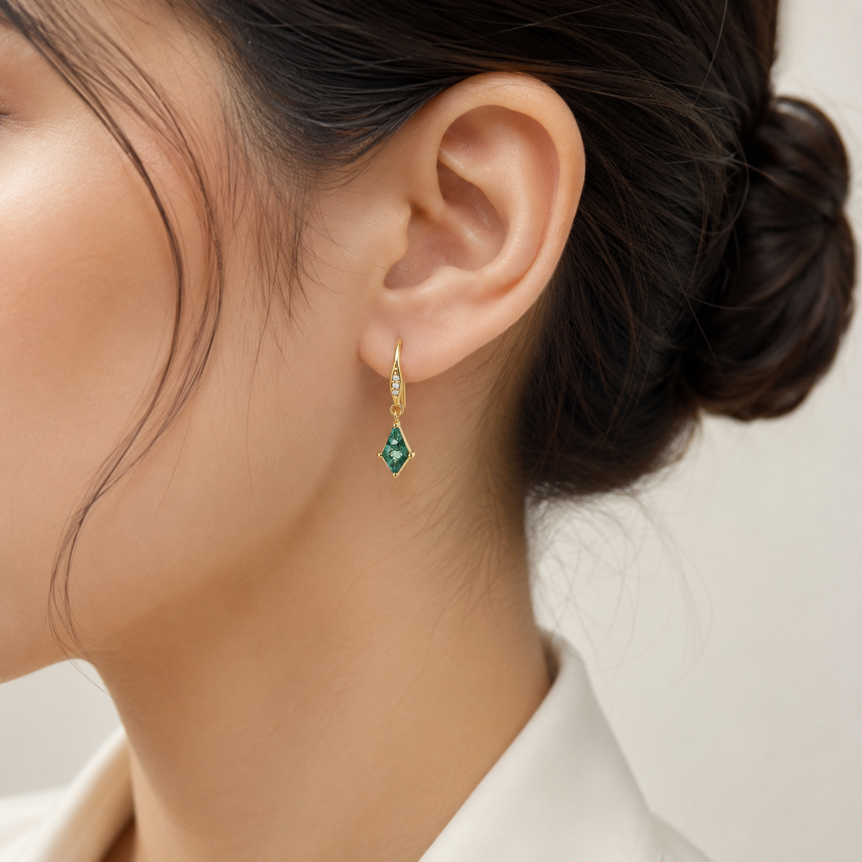The Ivyra - Natural Moss Agate Dangle Earrings