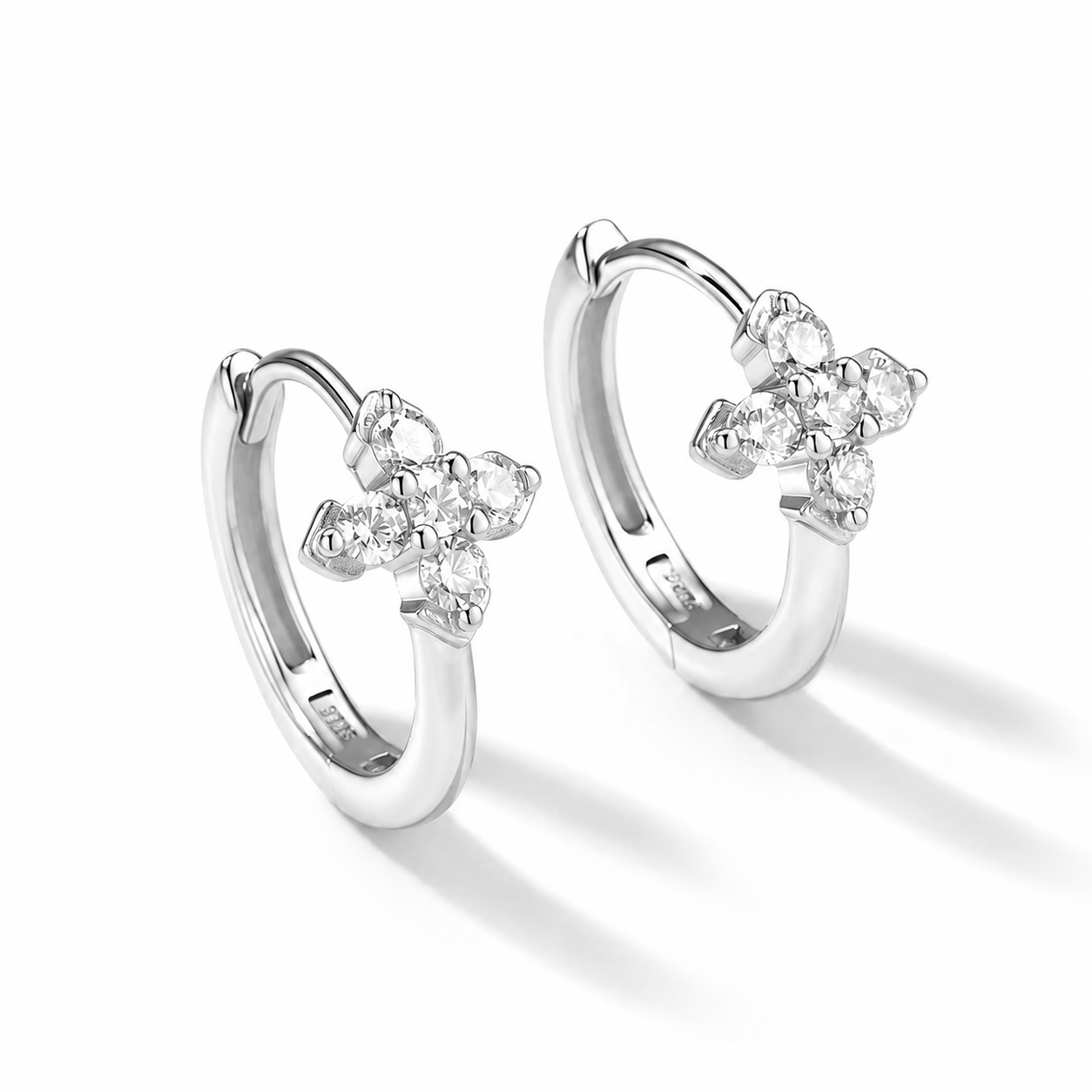 The Blossia - Four Leaf Clover Hoop Earrings - Silver