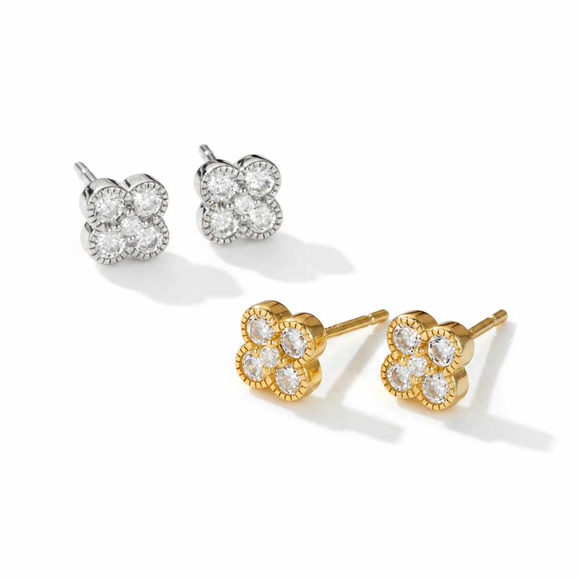 The Petalia - Clover Stud Earrings
