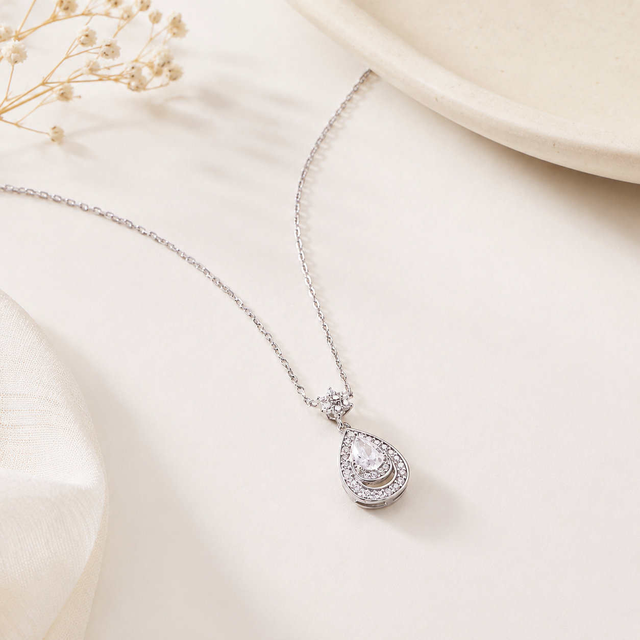 Pear Cut Simulated Diamond Women Silver Necklace