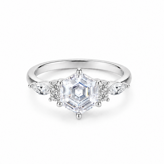 The Eversnow - Hexagon Cut Women Ring