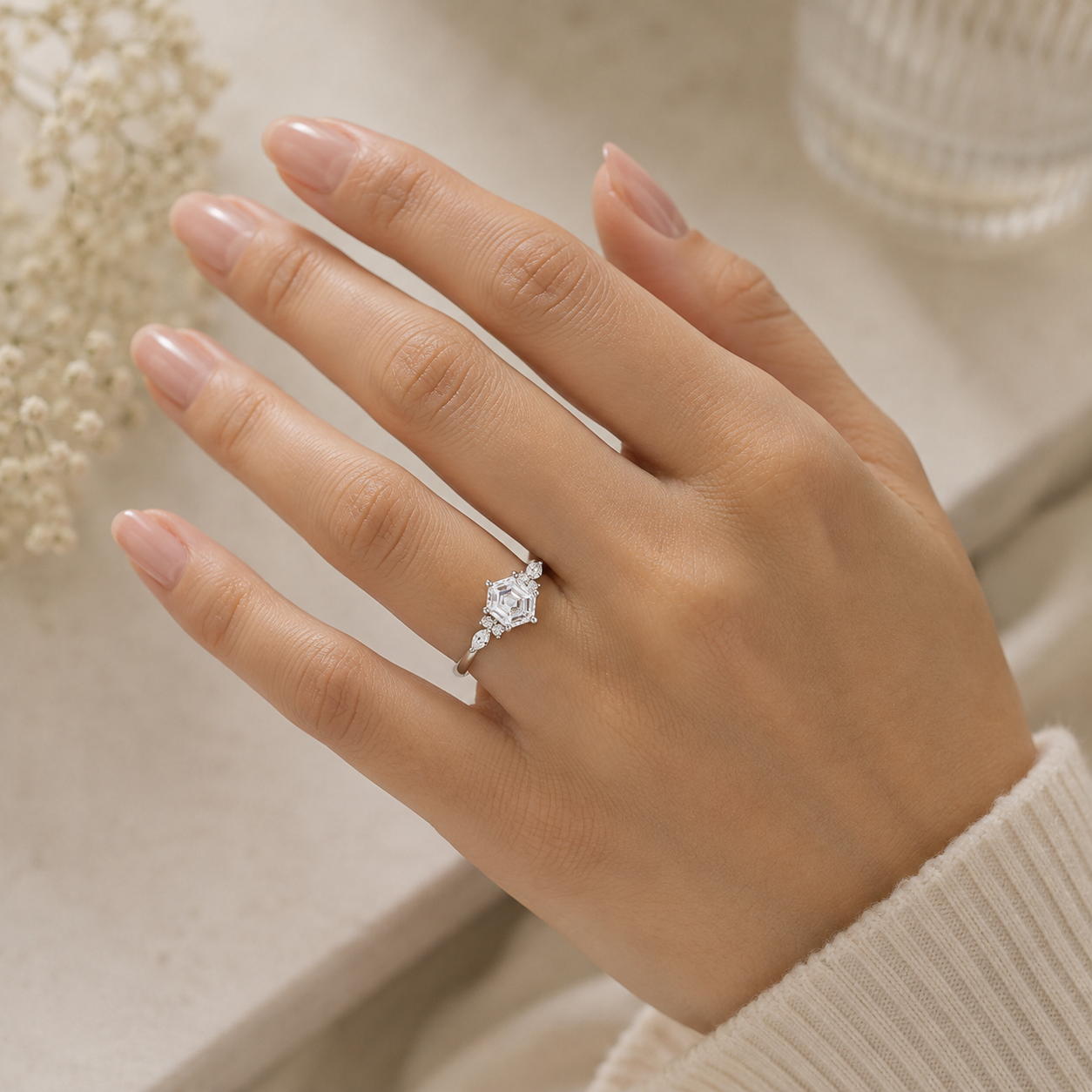 The Eversnow - Hexagon Cut Women Ring