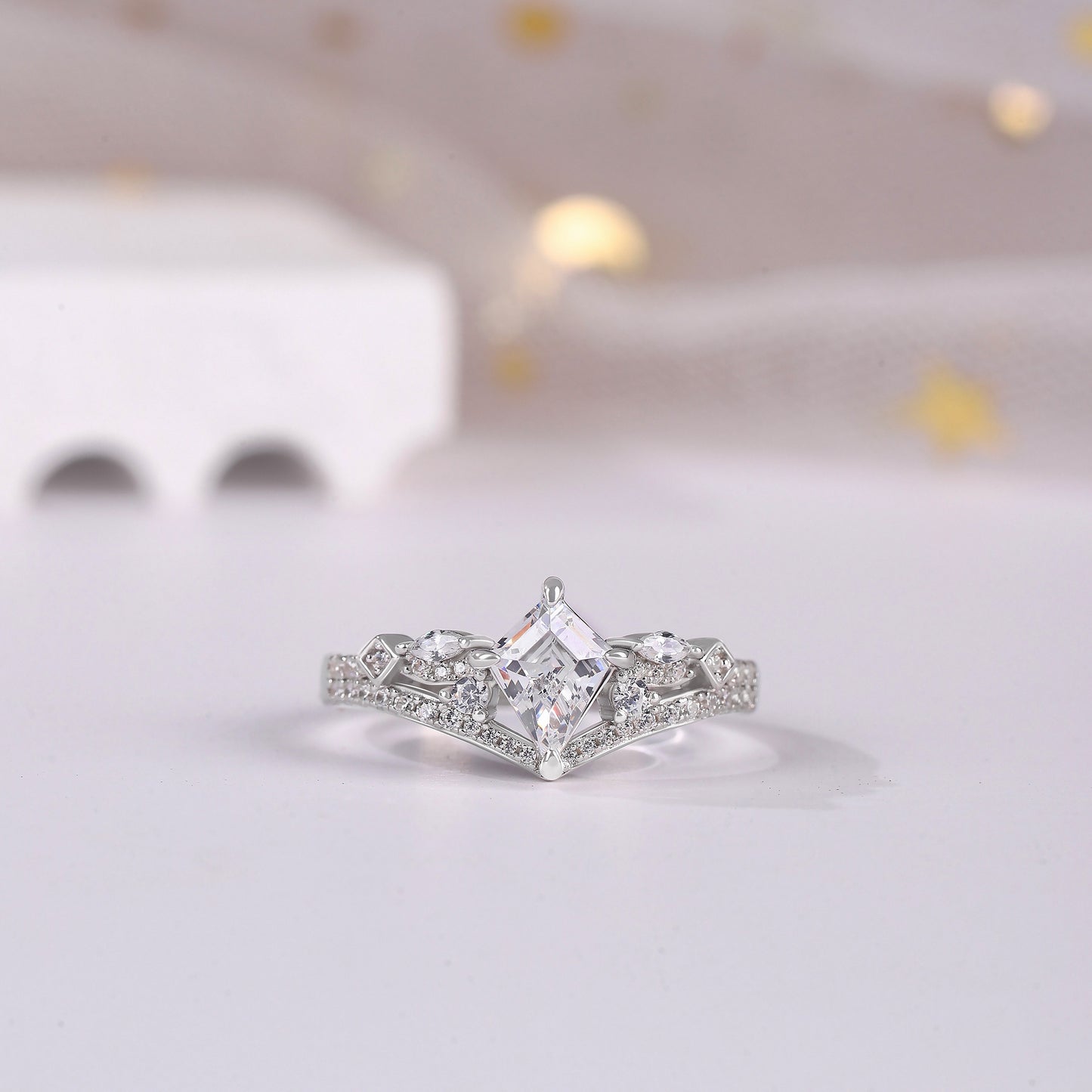 The Evernight - Wedding Rings for Couples