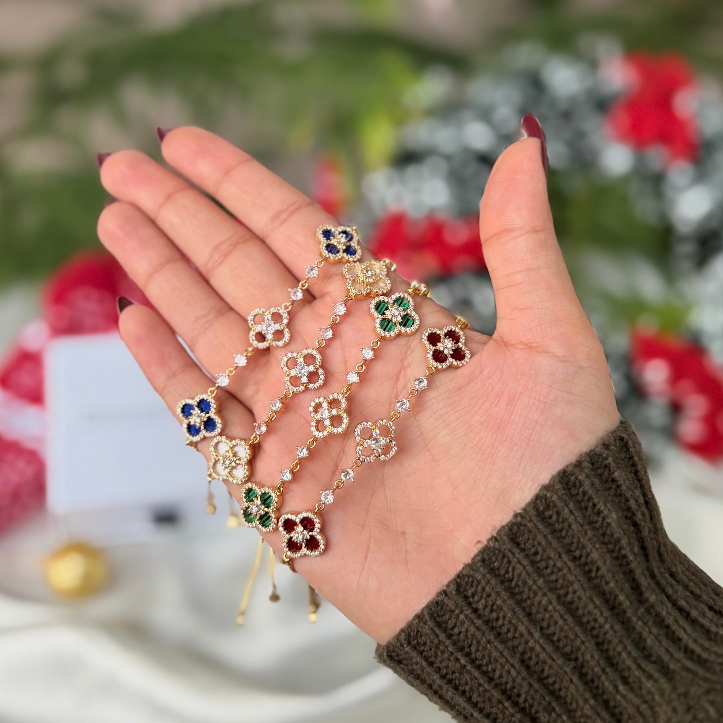 Elegant Clover Bracelet for Women