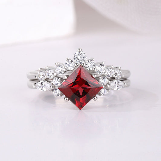 The Velmora - Natural Garnet Women Ring Set