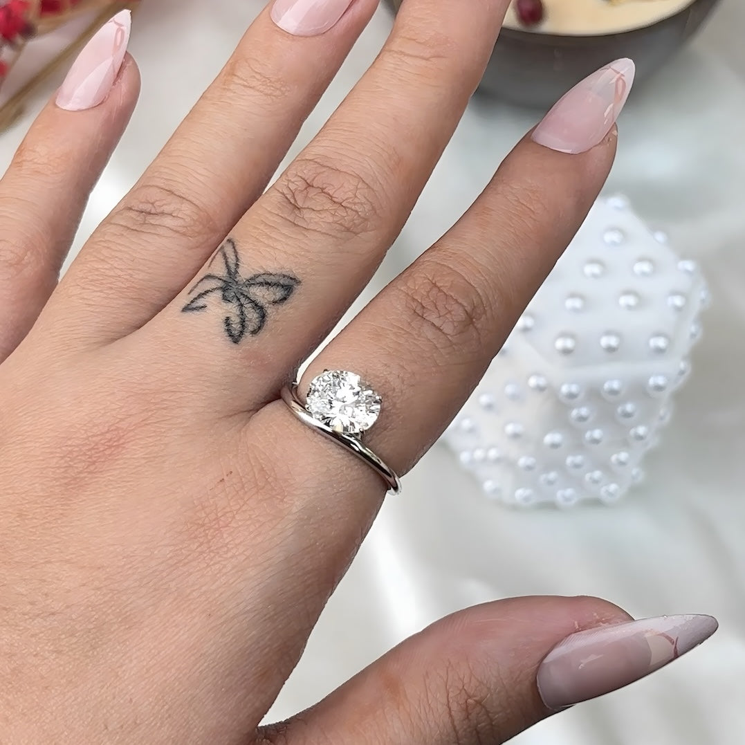 The Dazzora - 1.5 Ct. Oval Cut 925 Silver Women Ring