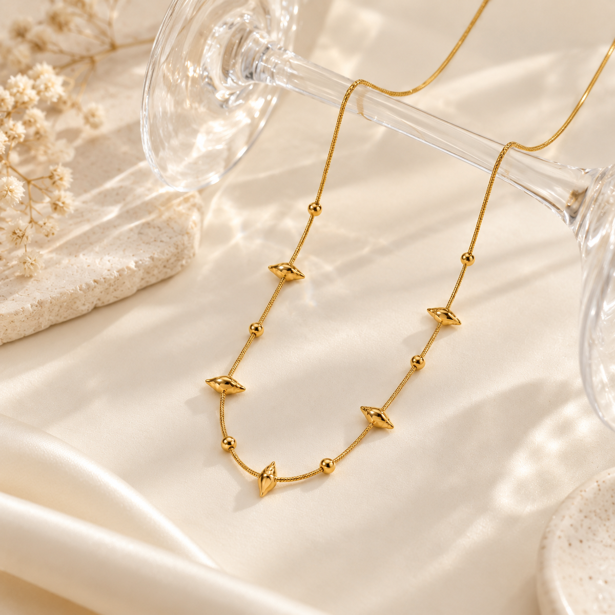 The Ceryn - Women Choker Necklace
