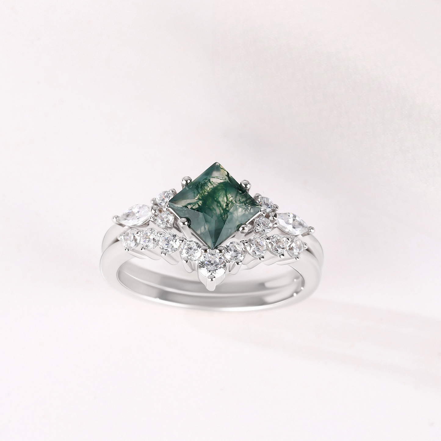 The Virelle - Natural Moss Agate Ring Set