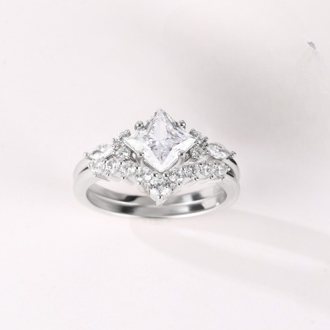 The Orbitra - Women Wedding Ring Set