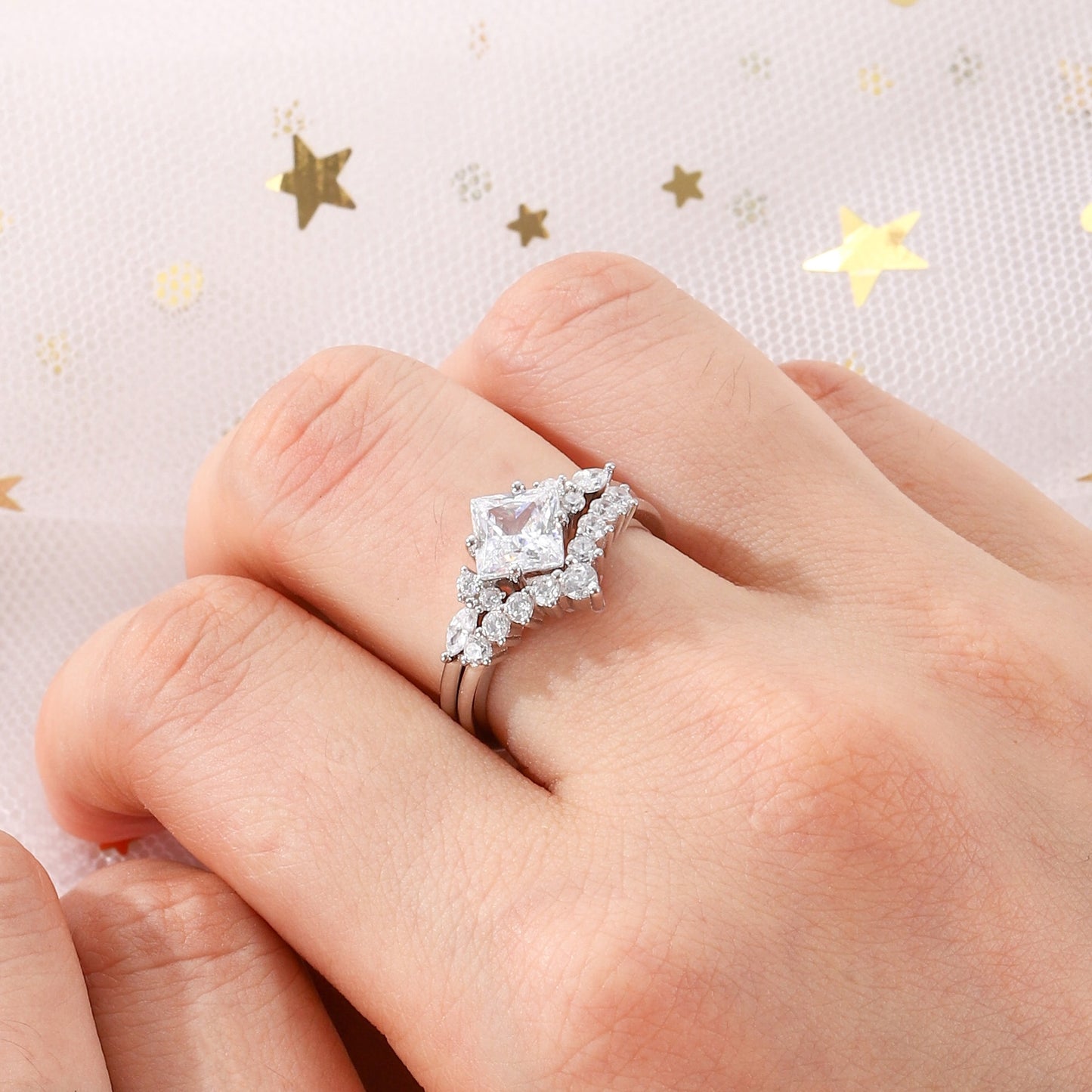 The Orbitra - Women Wedding Ring Set