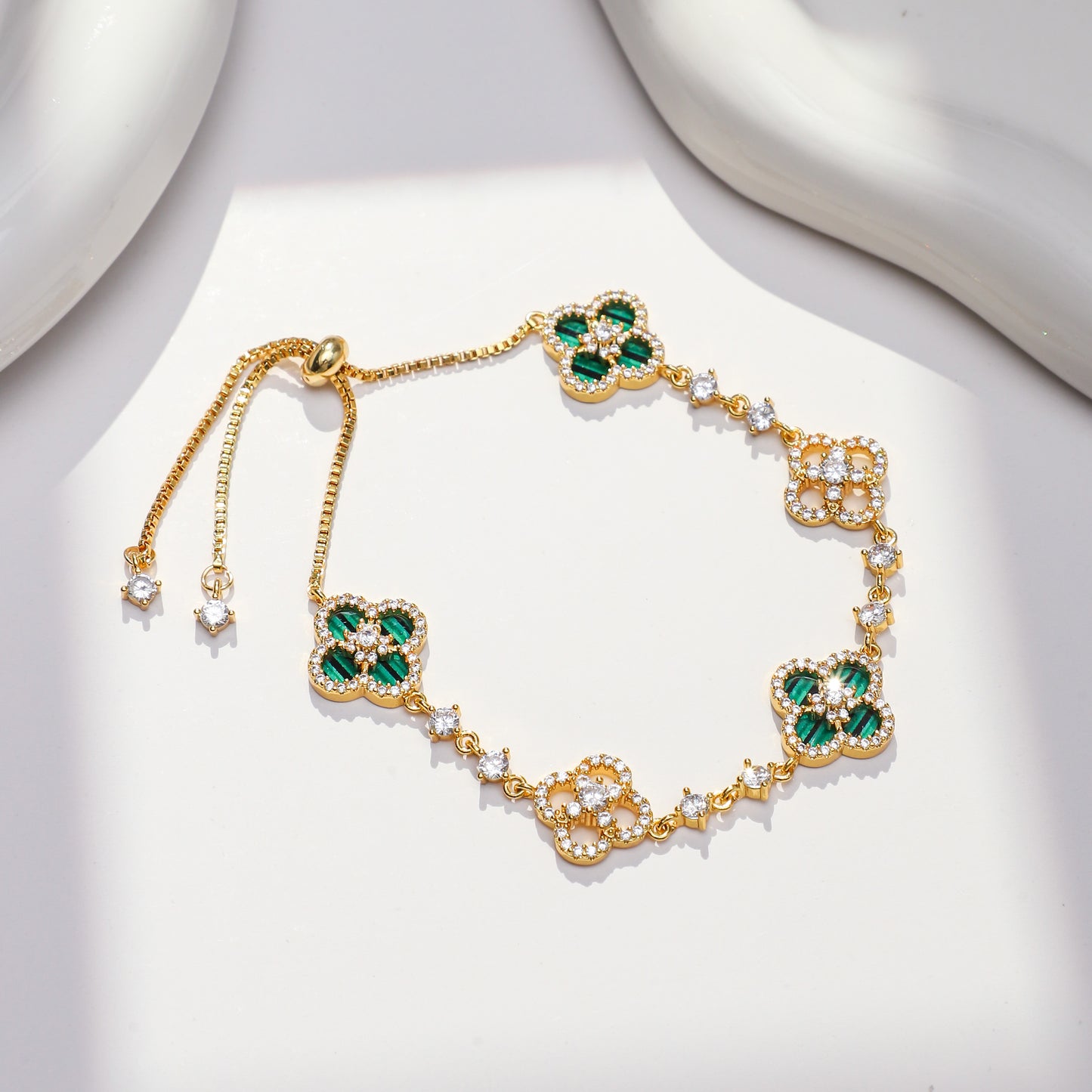 Elegant Clover Bracelet for Women